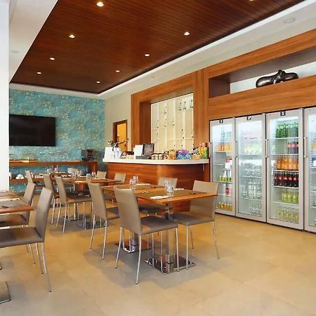 Luxury Apartment At Corniche , Seaview Close Beach Casablanca Esterno foto