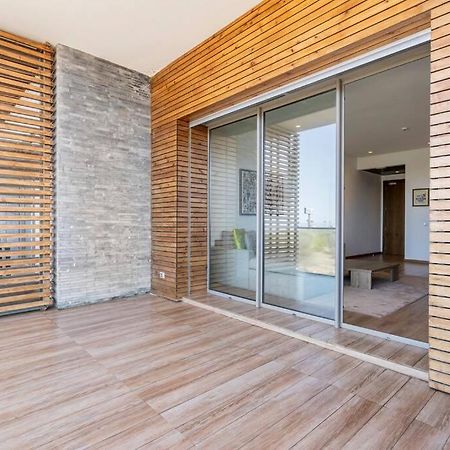 Luxury Apartment At Corniche , Seaview Close Beach Casablanca Esterno foto